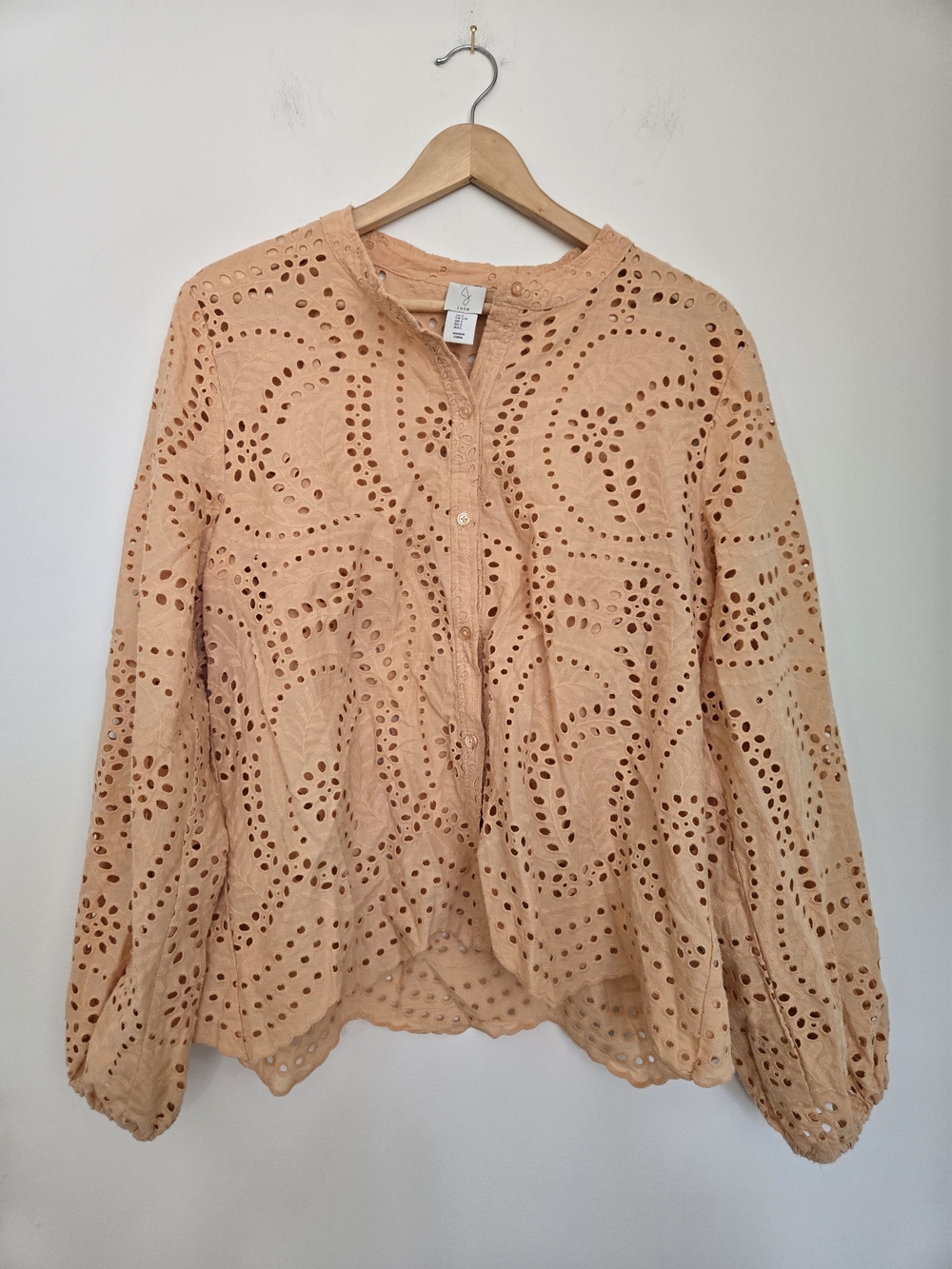 Women’s Peach Eyelet Button-Front Top